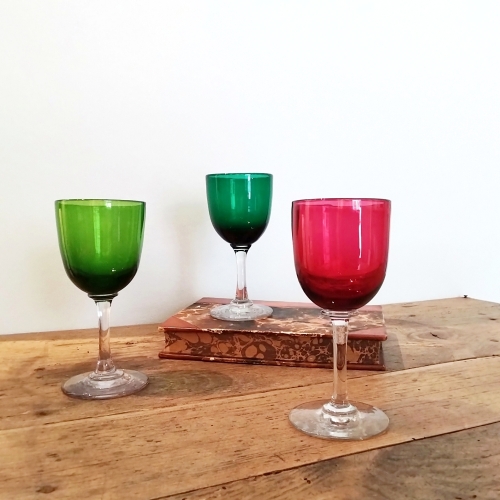 アンティークワイングラス