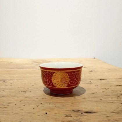 唐草文盃　九谷焼